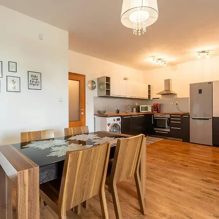 TRITA SK - Great Apartment Velka Lomnica